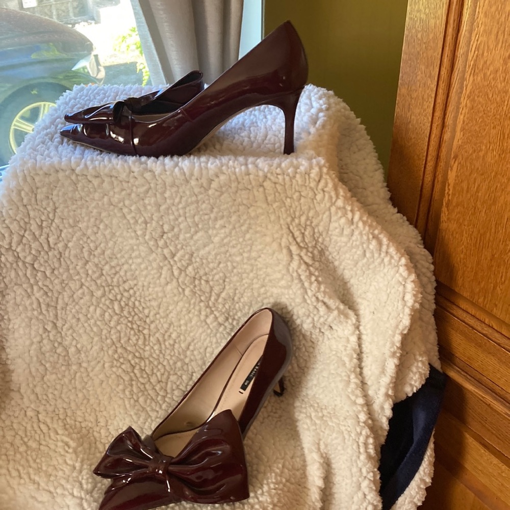 Macaroon patent Heels
